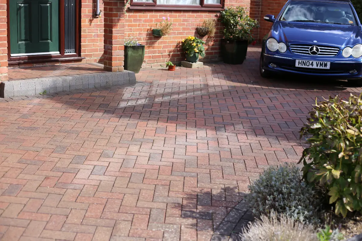 Brindle block paved driveway